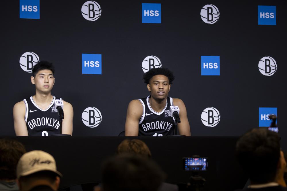 的郭嘉璇不 的郭嘉璇不