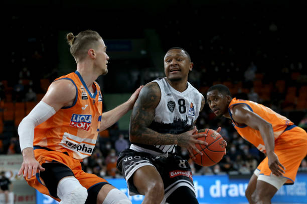 的荣誉之路 的荣誉之路